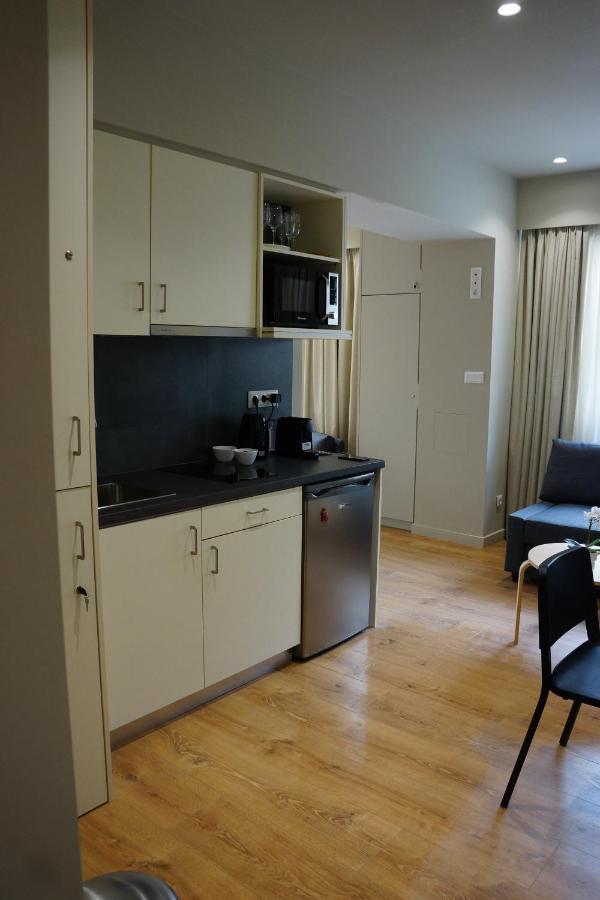 Historic Center Luxury Studio Apartment アテネ エクステリア 写真